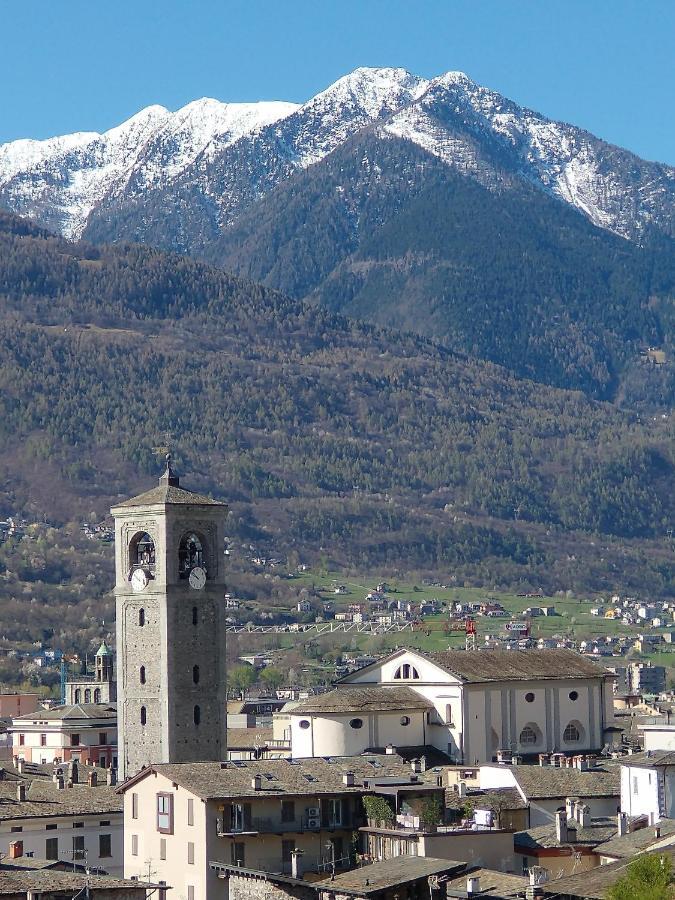 La Casa Del Birraio Lägenhet Sondrio Exteriör bild