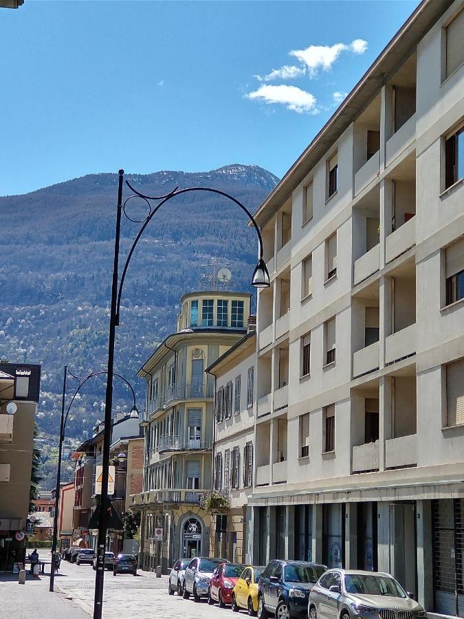 La Casa Del Birraio Lägenhet Sondrio Exteriör bild